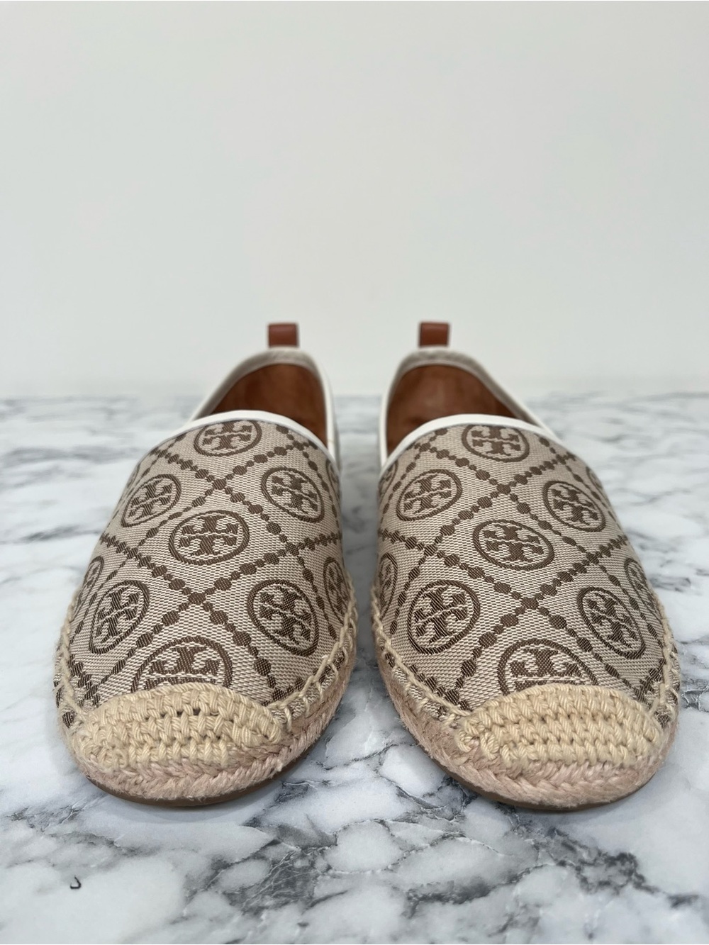 Tory Burch T Monogram Espadrille Flats Shoes Tan Brown 9.5 - Picture 2 of 8